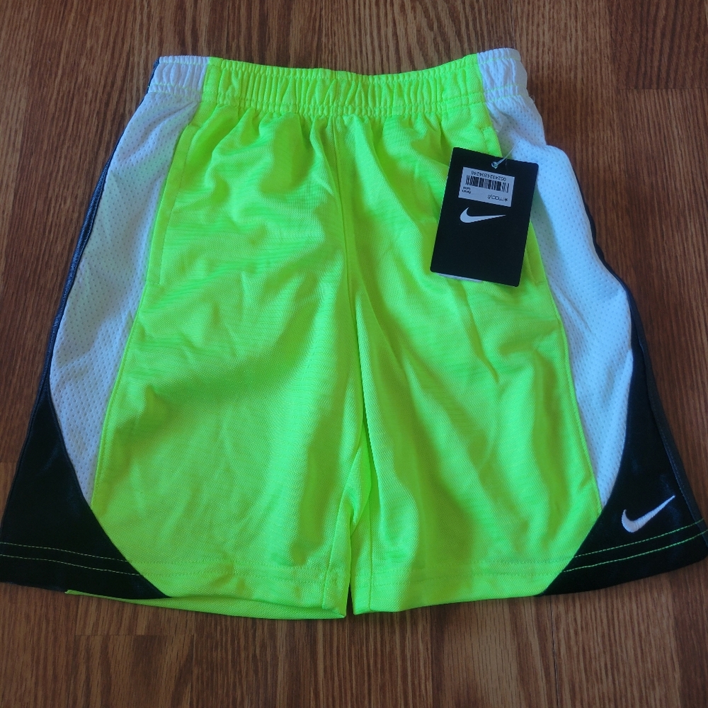Nike Shorts Boys Size 4 Volt Neon Yellow NWT